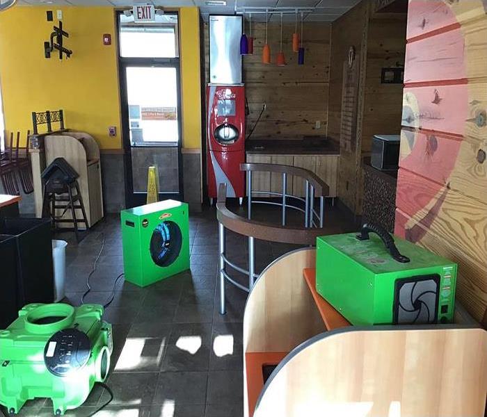 Restaurant with SERVPRO hydroxyl generator and ozone machine cleaning the air
